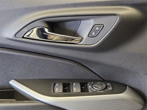 New 2026 Chevrolet Trax RS w/ Sunroof Package image 25