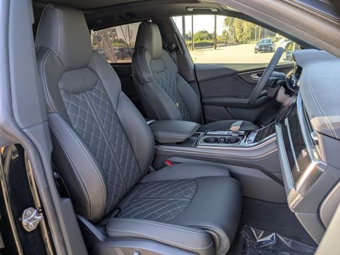 New 2026 Audi SQ8 Premium Plus AWD/4WD image 10