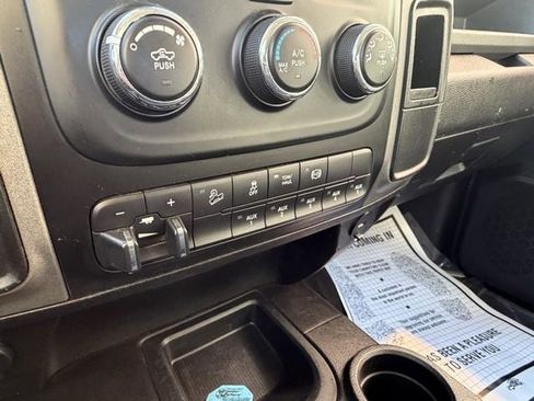 Used 2018 RAM 2500 Tradesman w/ Chrome Appearance Group image 21