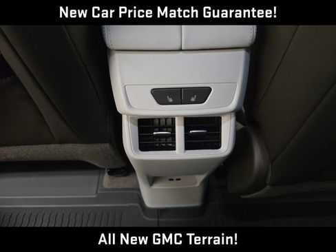 New 2026 GMC Terrain Denali w/ LPO, Floor Liner Package image 31