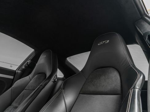 Used 2014 Porsche 911 GT3 RWD image 18