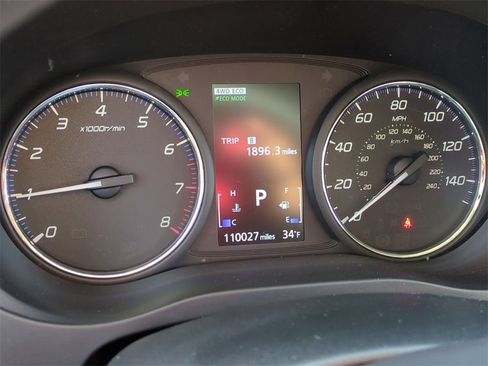 Used 2018 Mitsubishi Outlander ES image 17