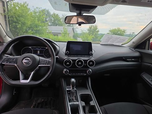 Used 2021 Nissan Sentra SR FWD image 13
