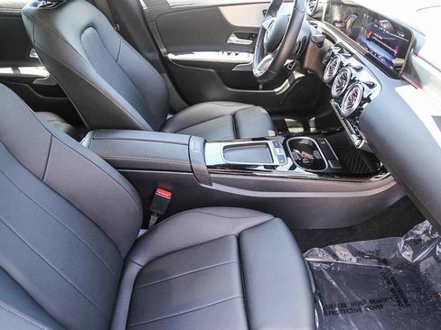 Certified 2025 Mercedes-Benz CLA 250 image 14