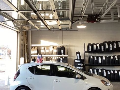 Used 2015 Toyota Prius C Four image 9