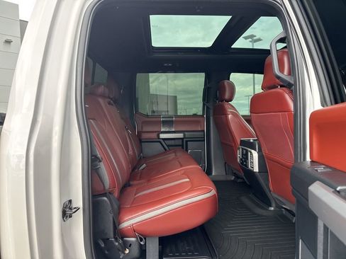 Used 2019 Ford F250 Platinum w/ FX4 Off-Road Package image 24