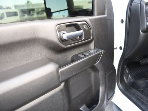 Used 2022 GMC Sierra 2500 Pro w/ Convenience Package image 25