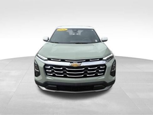 Used 2026 Chevrolet Equinox LT FWD image 7