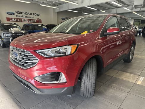 Used 2022 Ford Edge Titanium image 14