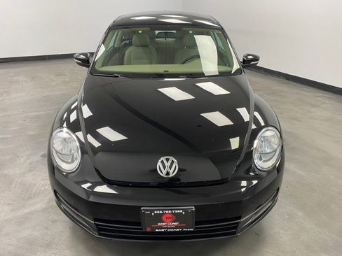 Used 2014 Volkswagen Beetle 2.5 image 9