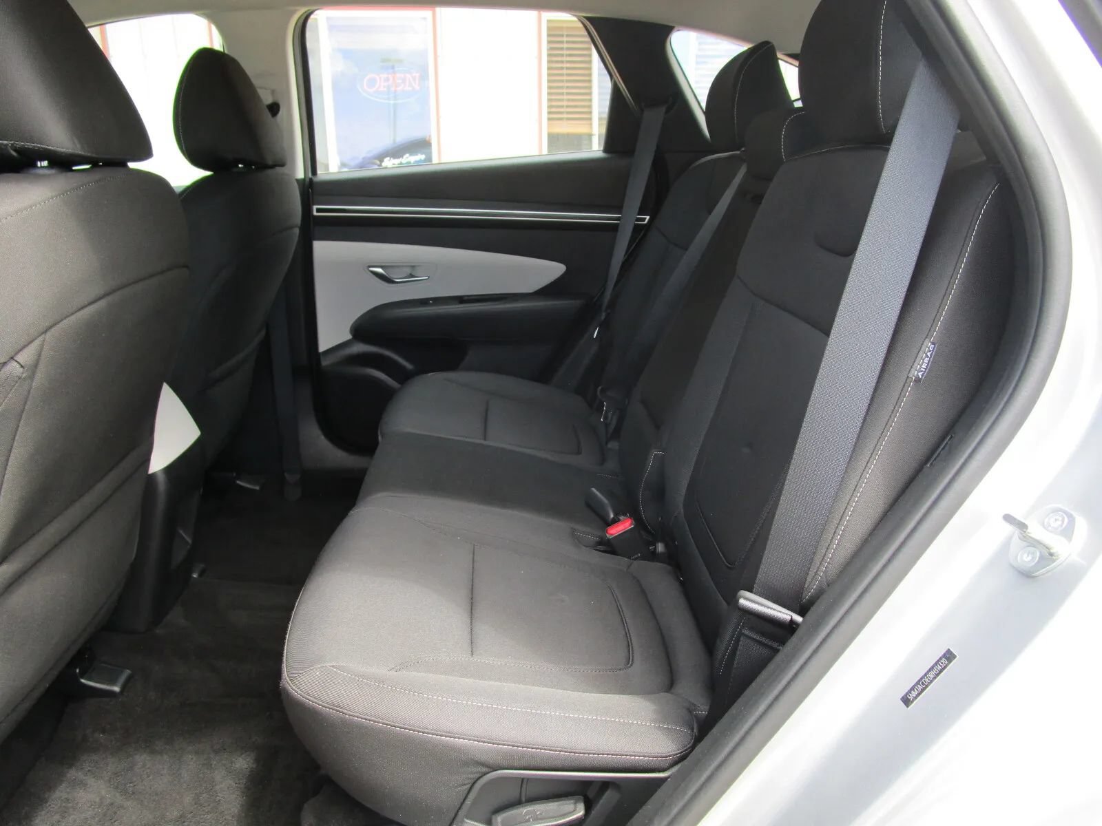 Used 2024 Hyundai Tucson SE AWD/4WD image 12