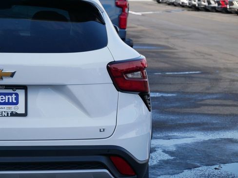 New 2026 Chevrolet Trax LT w/ Driver Confidence Package image 7