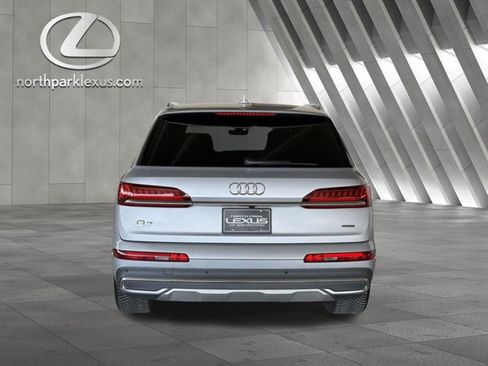 Used 2021 Audi Q7 2.0T Premium Plus w/ Executive Package AWD/4WD image 28