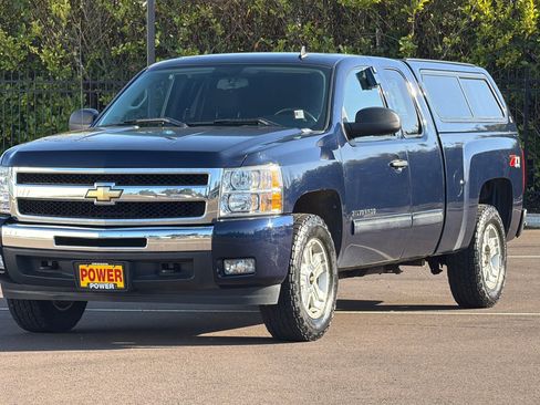 Used 2011 Chevrolet Silverado 1500 LT w/ All-Star Edition image 8