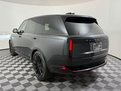 New 2026 Land Rover Range Rover Long Wheelbase SE image 3