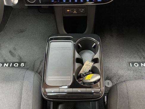 New 2026 Hyundai Ioniq 5 SE image 25