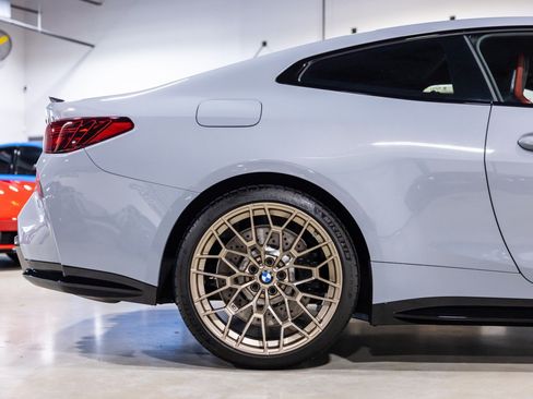 Used 2025 BMW M4 CS AWD/4WD image 30