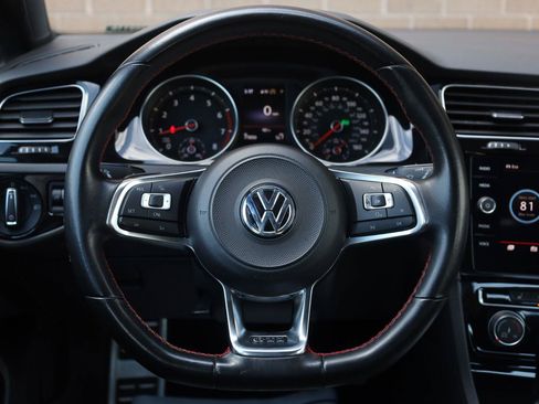 Used 2018 Volkswagen Golf 4-Door FWD image 31
