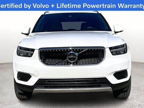 Used 2020 Volvo XC40 T5 Momentum w/ Protection Package Premier image 6