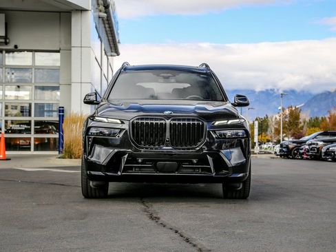 New 2026 BMW X7 xDrive40i w/ M Sport Package image 8