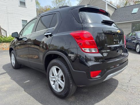 Used 2019 Chevrolet Trax LT w/ LT Convenience Package AWD/4WD image 5