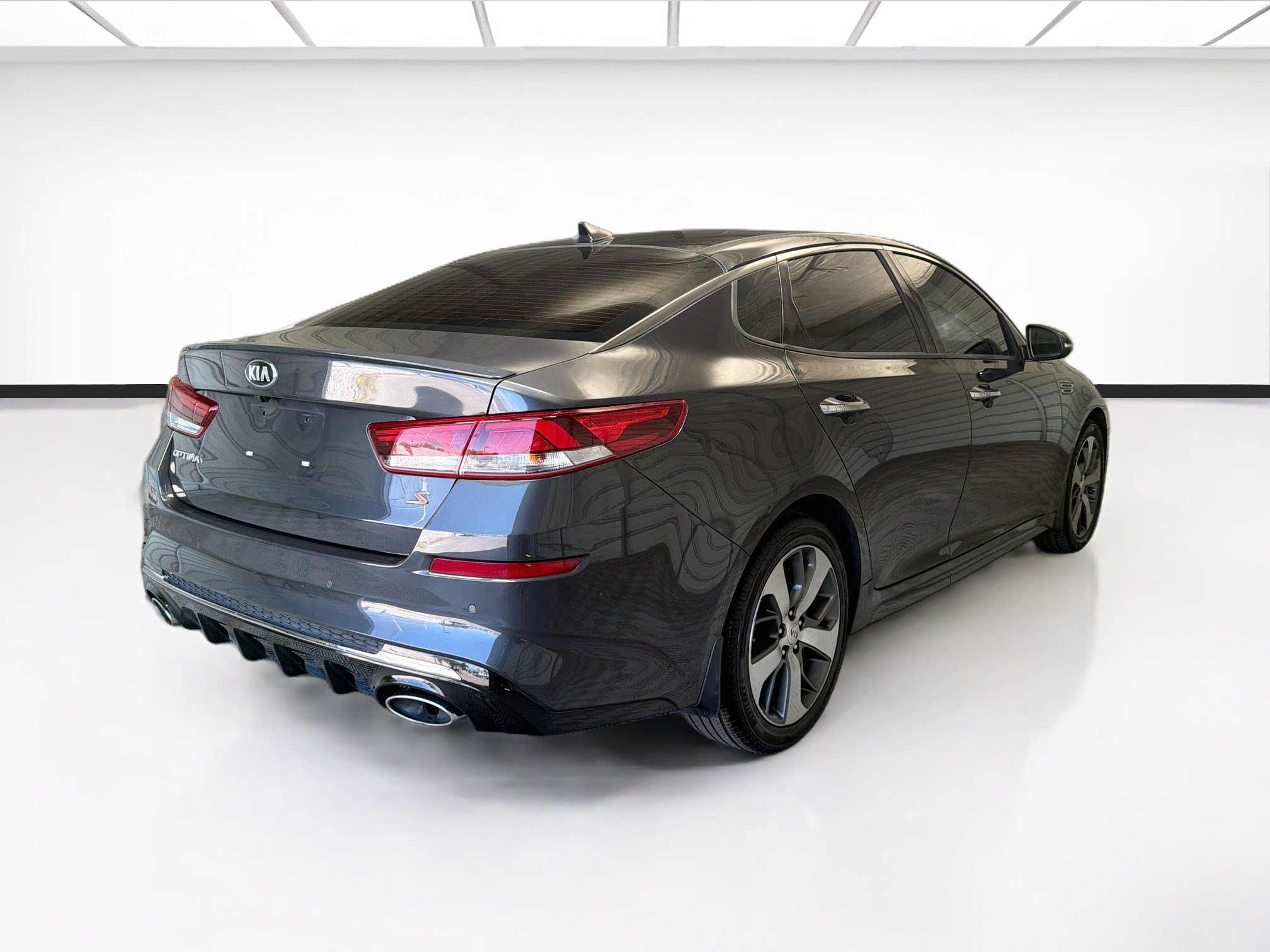Used 2019 Kia Optima S w/ S Panoramic Sunroof Package FWD image 4