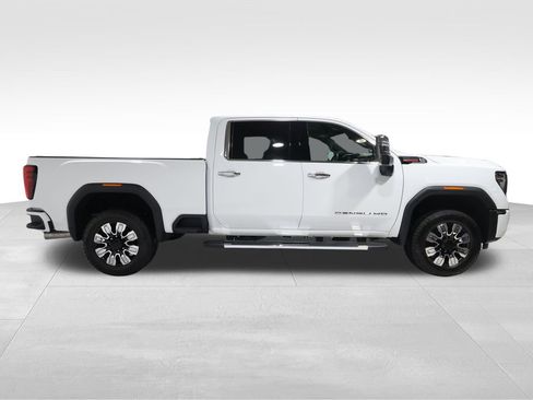 Certified 2025 GMC Sierra 2500 Denali w/ Denali Reserve Package image 5