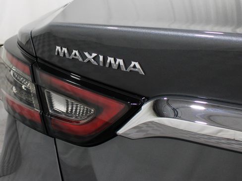 Used 2019 Nissan Maxima Platinum w/ Sport Mat Group FWD image 30