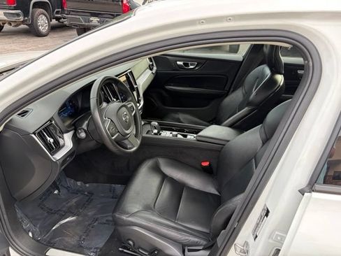 Used 2024 Volvo S60 B5 Core FWD image 14