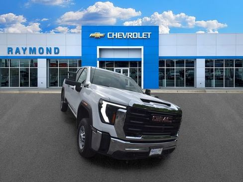 Certified 2024 GMC Sierra 2500 Pro w/ Convenience Package AWD/4WD image 9