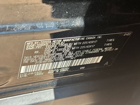 Certified 2022 Toyota RAV4 LE FWD image 37