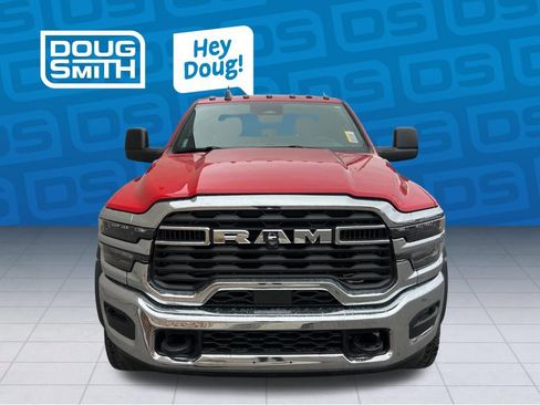 New 2026 RAM 5500 Tradesman w/ Chrome Appearance Group AWD/4WD image 9