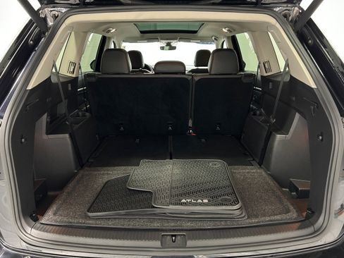 Used 2018 Volkswagen Atlas SEL Premium AWD/4WD image 38
