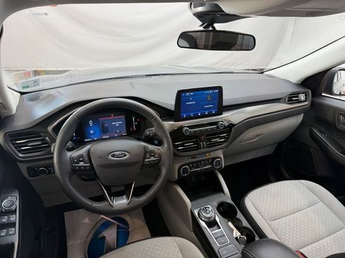 Used 2024 Ford Escape Active image 13