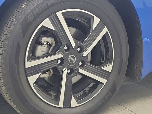 Used 2025 Nissan Sentra SV w/ All-Weather Package image 31