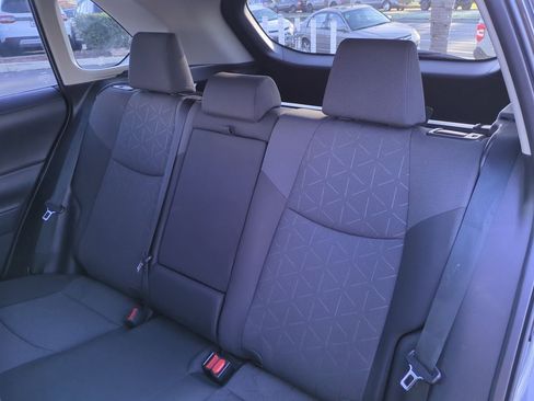 Used 2023 Toyota RAV4 XLE image 31