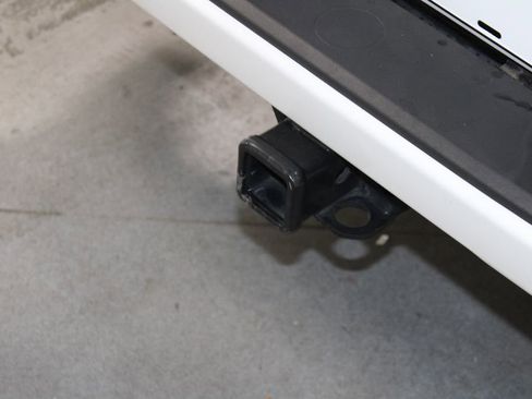 Used 2024 Chevrolet Silverado 1500 Custom image 16