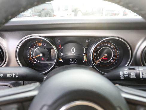 Used 2022 Jeep Wrangler Unlimited Sport image 13