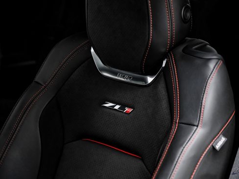 Used 2023 Chevrolet Camaro ZL1 image 38