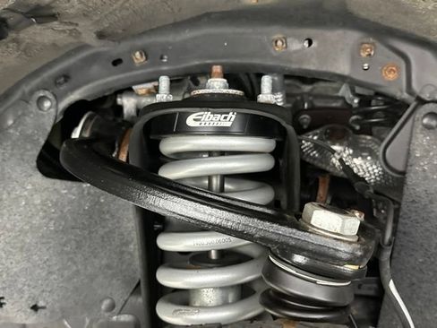 Used 2022 Toyota Tacoma SR5 AWD/4WD image 9