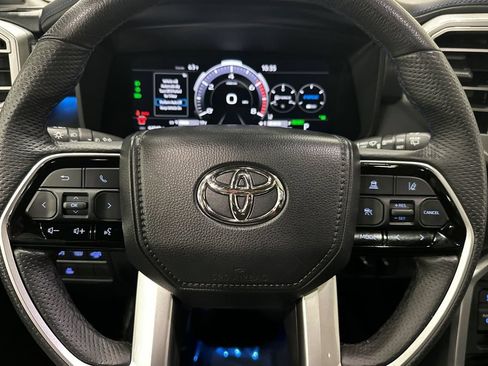 Used 2023 Toyota Sequoia Platinum AWD/4WD image 28