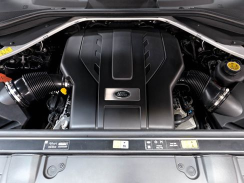 Used 2023 Land Rover Range Rover SV AWD/4WD image 54
