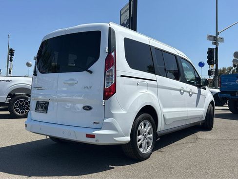 Used 2019 Ford Transit Connect XLT FWD image 13