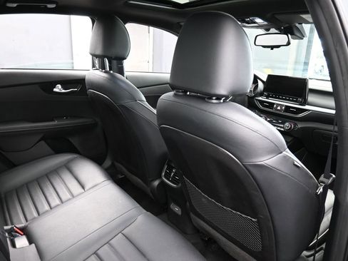 Used 2022 Kia Forte GT-Line w/ GT-Line Premium Package image 45