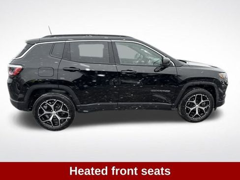 Used 2024 Jeep Compass Limited image 7