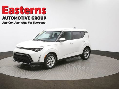 Used 2024 Kia Soul LX w/ Option Group 015 image 55