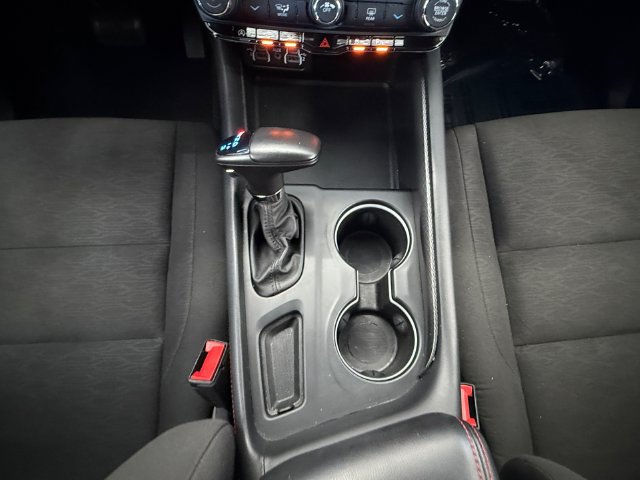 Used 2025 Dodge Durango GT RWD image 11
