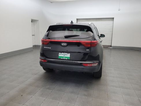 Used 2017 Kia Sportage EX w/ EX Premium Package FWD image 7