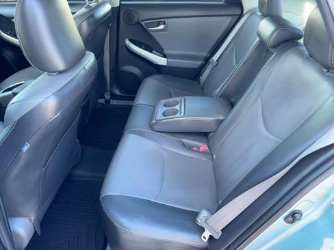 Used 2014 Toyota Prius Four image 15