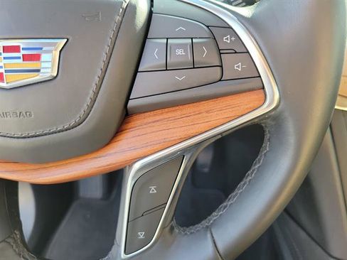 Used 2019 Cadillac XT5 Platinum image 48